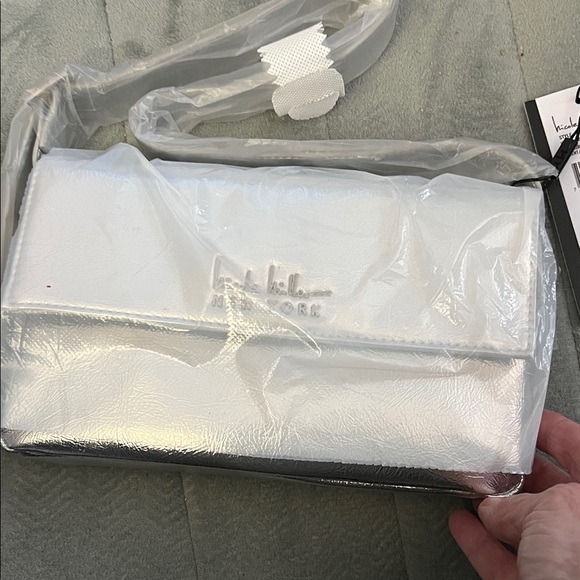 Nicole Miller NWT  Shiny Silver Shoulder Bag - Picture 3 of 7